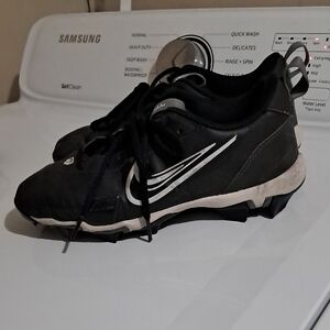Nike Kids Black and White Baseball Turf Shoes